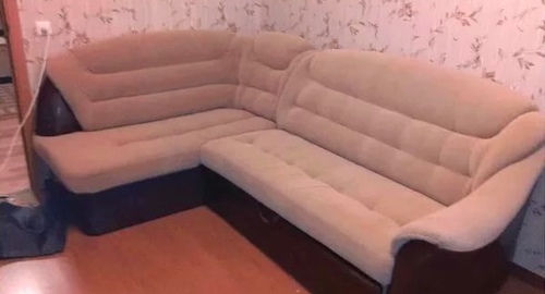 Перетяжка углового дивана. Болохово